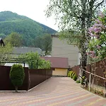 у інни * Mizhhirya (Transcarpathia)